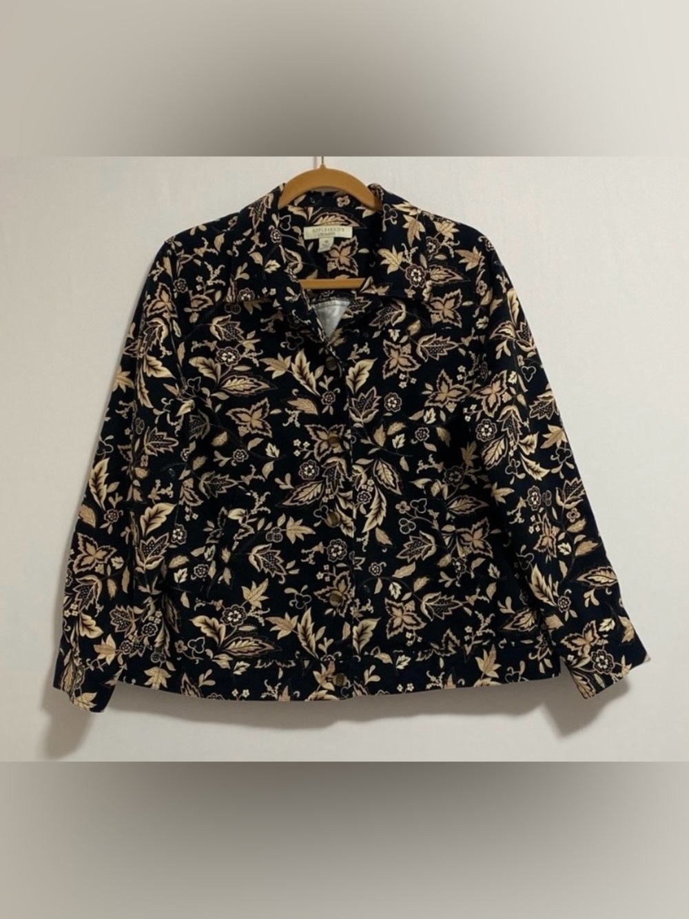 Appleseed's Black and Gold Patterned Blazer